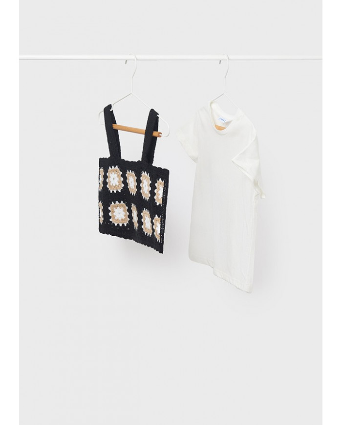 Bernumode | Mayoral: Croche top & shirt set €17.31 Size guide:8 years = 128cm10 years = 140cm12 years = 152cm14 years = 157cm (girl)/160 cm (boy)16 years = 162cm (girl)/166 cm (boy)18 years = 167cm (girl)/172 cm (boy)