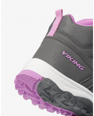Bernumode | VIKING: Akkarvik 2 WP SL- Middle Season  Durable Mid.high Jr.Hikig boots €35.40 For young trekkers, comfort is key to creating that unforgetable natural experience, a positive one. Akkarvik 2 WP SL - is a mid cut waterproof hiking boot that combines good foot comfort with solid support and functionality. The upper is made of a light and abrasion-resistant ripstop mesh with tough reinforcement along the sides, toe and heel. Good grip and sturdy ankle support additionally help provide the confidence needed to tackle the trail ahead.
Size table
size
Innersole, cm
28
18,7
29
19,3
30
20,0
31
20,7
32
21,3
33
22,0
34
22,7
35
23,3
36
24,0
37
24,7
38
25,3
39
26,0
40
26,7
41
27,3
28
18,7
29
19,3
30
20,0
31
20,7
32
21,3
33
22,0
34
22,7
35
23,3
36
24,0
37
24,7
38
25,3
39
26,0
40
26,7
41
27,3
 Bernumode | VIKING: Akkarvik 2 WP SL- Middle Season  Durable Mid.high Jr.Hikig boots €35.40 For young trekkers, comfort is key to creating that unforgetable natural experience, a positive one. Akkarvik 2 WP SL - is a mid cut waterproof hiking boot that combines good foot comfort with solid support and functionality. The upper is made of a light and abrasion-resistant ripstop mesh with tough reinforcement along the sides, toe and heel. Good grip and sturdy ankle support additionally help provide the confidence needed to tackle the trail ahead.
Size table
size
Innersole, cm
28
18,7
29
19,3
30
20,0
31
20,7
32
21,3
33
22,0
34
22,7
35
23,3
36
24,0
37
24,7
38
25,3
39
26,0
40
26,7
41
27,3
28
18,7
29
19,3
30
20,0
31
20,7
32
21,3
33
22,0
34
22,7
35
23,3
36
24,0
37
24,7
38
25,3
39
26,0
40
26,7
41
27,3