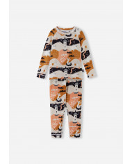 Bernumode | Reima: Комплект термо-белья из шерсти мериноса, Trivsam 46,12 € Pamatnes slāņa komplekts ar mīkstu bambusu iekšpusē un siltu merino vilnu ārpusē. Labākā komforta un siltuma kombinācija Reima bāzes slāņa materiālos.
Rotaļīgs divdaļīgs mazuļu termiskais komplekts, kas paredzēts ziemas dienām un naktīm, un tam ir mīksts reverss, kas izgatavots no bambusa viskozes, kas lieliski absorbē mitrumu. 
Greznā siltā virsma ir izgatavota no atbildīgas merino vilnas. Bikses un augšdaļa pasargā no drebuļiem, vienlaikus palīdzot regulēt ķermeņa temperatūru. 
Šim Reima aukstā laika komplektam ir ērtas plakanas šuves, kas palīdz novērst berzi. Elastīgais viduklis paplašinās ar katru elpu. Un kas zina, šis Muminu tēmas bāzes slāņu komplekts var būt noderīgs, mācot bērnam alfabētu! 
Vilna ir ideāli piemērota temperatūras kontrolei 
Vilnas un bambusa viskozes maisījuma adījums ir ļoti mīksts un silts un labi uzsūc mitrumu 
Izgatavots no Responsible Wool Standard sertificētas vilnas. Reima ir sertificēta Control Union. CU 872203 
Mīkstas, plakanas šuves papildu komfortam: bez berzes 
Elastīga jostasvieta 
Visapkārt Moomin apdruka
 Bernumode | Reima: Комплект термо-белья из шерсти мериноса, Trivsam 46,12 € Pamatnes slāņa komplekts ar mīkstu bambusu iekšpusē un siltu merino vilnu ārpusē. Labākā komforta un siltuma kombinācija Reima bāzes slāņa materiālos.
Rotaļīgs divdaļīgs mazuļu termiskais komplekts, kas paredzēts ziemas dienām un naktīm, un tam ir mīksts reverss, kas izgatavots no bambusa viskozes, kas lieliski absorbē mitrumu. 
Greznā siltā virsma ir izgatavota no atbildīgas merino vilnas. Bikses un augšdaļa pasargā no drebuļiem, vienlaikus palīdzot regulēt ķermeņa temperatūru. 
Šim Reima aukstā laika komplektam ir ērtas plakanas šuves, kas palīdz novērst berzi. Elastīgais viduklis paplašinās ar katru elpu. Un kas zina, šis Muminu tēmas bāzes slāņu komplekts var būt noderīgs, mācot bērnam alfabētu! 
Vilna ir ideāli piemērota temperatūras kontrolei 
Vilnas un bambusa viskozes maisījuma adījums ir ļoti mīksts un silts un labi uzsūc mitrumu 
Izgatavots no Responsible Wool Standard sertificētas vilnas. Reima ir sertificēta Control Union. CU 872203 
Mīkstas, plakanas šuves papildu komfortam: bez berzes 
Elastīga jostasvieta 
Visapkārt Moomin apdruka
