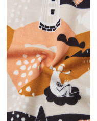 Bernumode | Reima: Merino vilnas termo-veļas komplekts, Trivsam 46,12 € Base layer set with soft bamboo on the inside and warm merino wool on the outside. The best combination of comfort and warmth in Reima base layer materials.

A playful two-piece toddlers' thermal set designed for wintry days and nights, featuring a soft reverse made from bamboo viscose that smartly absorbs moisture. The luxuriously warm surface is crafted from responsible merino wool. The pants and top protect from chills while helping regulate body temperature. This Reima cold weather set boasts comfy flat seams that help prevent chafing. An elastic waist expands with each breath. And who knows, this Moomin theme base layer set might even prove helpful when teaching your kid the alphabet!


Wool is ideal for temperature control
Wool &amp; bamboo viscose blend knit is very soft and warm and absorbs moisture well
Made with Responsible Wool Standard certified wool. Reima is certified through Control Union. CU 872203
Soft, flat seams for extra comfort: no chafing
Elastic waist
All-over Moomin print


