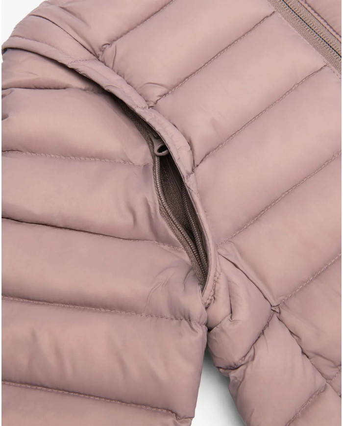 Bernumode | Viking: Aery Light Down Jacket-Versatile down jacket and vest for girl €43.33 From freezing mornings to warmer afternoons, the adaptable Aery Light Down Jacket helps your child stay comfortable throughout the shifting temperatures. Filled with responsibly-sourced down and feather insulation, the jacket provides warmth with a natural insulation that has yet to be beaten. Down is also highly compressible, meaning the jacket can easily be packed in a backpack in case it’s needed later. In warmer weather, the jacket can be used as an outer layer, and it is even treated with non-fluorinated Bionic Finish Eco to provide durable water repellency in case of precipitation. In colder weather, it can also be used as a mid layer underneath a snowsuit or shell jacket. As a clever finishing touch, the arms are also removeable, enabling the jacket to turn into a vest depending on the activity and temperature. Bernumode | Viking: Aery Light Down Jacket-Versatile down jacket and vest for girl €43.33 From freezing mornings to warmer afternoons, the adaptable Aery Light Down Jacket helps your child stay comfortable throughout the shifting temperatures. Filled with responsibly-sourced down and feather insulation, the jacket provides warmth with a natural insulation that has yet to be beaten. Down is also highly compressible, meaning the jacket can easily be packed in a backpack in case it’s needed later. In warmer weather, the jacket can be used as an outer layer, and it is even treated with non-fluorinated Bionic Finish Eco to provide durable water repellency in case of precipitation. In colder weather, it can also be used as a mid layer underneath a snowsuit or shell jacket. As a clever finishing touch, the arms are also removeable, enabling the jacket to turn into a vest depending on the activity and temperature.