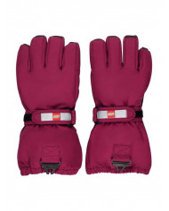 Bernumode | LEGO® Wear: Ūdensnecaurlaidīgie cimdi ar membrānu LWATLIN 700 23,62 € 
LEGO® slēpošanas cimdi bērniem
Pāris gudri un funkcionāli slēpošanas cimdi padara spēlēšanu ārā daudz jautrāku aukstās un mitrās dienās. Daudzās PLAY cimdu funkcionālās īpašības nodrošina, ka jūsu bērna pirksti ir sausi un silti neatkarīgi no laikapstākļiem.
LEGO® ziemas cimdam ir ergonomisks piegulums un elastīga plaukstas locītava ar atstarotāju un āķa un cilpas aizdari, lai nodrošinātu optimālu piegulšanu. Cimdu ieeja ir arī elastīga, lai izvairītos no sniega. Ar PU pretslīdes materiālu plaukstās un pirkstu galos labākai satvērienai.
TĀPĒC JUMS PATĪKS CIMDI
Tie ir ūdensnecaurlaidīgi, vēja necaurlaidīgi un elpojoši
Cimdiem ir sprādze, lai tos varētu noklikšķināt uz LEGO jakām un sniega tērpiem
 Cimdiem ir mīksta izolējoša Thinsulate izolācija
Cimdi ir tik daudzās lieliskās krāsās
Cimdi ir izgatavoti no 100% vēja necaurlaidīga un elpojoša materiāla. Tiem ir ūdensnecaurlaidīga un elpojoša Fan-Tex membrāna starp iekšējo un ārējo slāni, kas padara cimdus 100% ūdensizturīgus. Iekšējais slānis ir ērts un izolējošs Thinsulate materiāls.
Drošības atdalāma sprādze 104-140 izmēram cimdu piestiprināšanai pie sniega tērpa vai jakas piedurknes. Sprādze atlaižas, velkot cimdus, lai jūsu bērns ne uz ko neaizķertos.
Izvēlieties starp daudzām satriecošām krāsām.
 Bernumode | LEGO® Wear: Ūdensnecaurlaidīgie cimdi ar membrānu LWATLIN 700 23,62 € 
LEGO® slēpošanas cimdi bērniem
Pāris gudri un funkcionāli slēpošanas cimdi padara spēlēšanu ārā daudz jautrāku aukstās un mitrās dienās. Daudzās PLAY cimdu funkcionālās īpašības nodrošina, ka jūsu bērna pirksti ir sausi un silti neatkarīgi no laikapstākļiem.
LEGO® ziemas cimdam ir ergonomisks piegulums un elastīga plaukstas locītava ar atstarotāju un āķa un cilpas aizdari, lai nodrošinātu optimālu piegulšanu. Cimdu ieeja ir arī elastīga, lai izvairītos no sniega. Ar PU pretslīdes materiālu plaukstās un pirkstu galos labākai satvērienai.
TĀPĒC JUMS PATĪKS CIMDI
Tie ir ūdensnecaurlaidīgi, vēja necaurlaidīgi un elpojoši
Cimdiem ir sprādze, lai tos varētu noklikšķināt uz LEGO jakām un sniega tērpiem
 Cimdiem ir mīksta izolējoša Thinsulate izolācija
Cimdi ir tik daudzās lieliskās krāsās
Cimdi ir izgatavoti no 100% vēja necaurlaidīga un elpojoša materiāla. Tiem ir ūdensnecaurlaidīga un elpojoša Fan-Tex membrāna starp iekšējo un ārējo slāni, kas padara cimdus 100% ūdensizturīgus. Iekšējais slānis ir ērts un izolējošs Thinsulate materiāls.
Drošības atdalāma sprādze 104-140 izmēram cimdu piestiprināšanai pie sniega tērpa vai jakas piedurknes. Sprādze atlaižas, velkot cimdus, lai jūsu bērns ne uz ko neaizķertos.
Izvēlieties starp daudzām satriecošām krāsām.