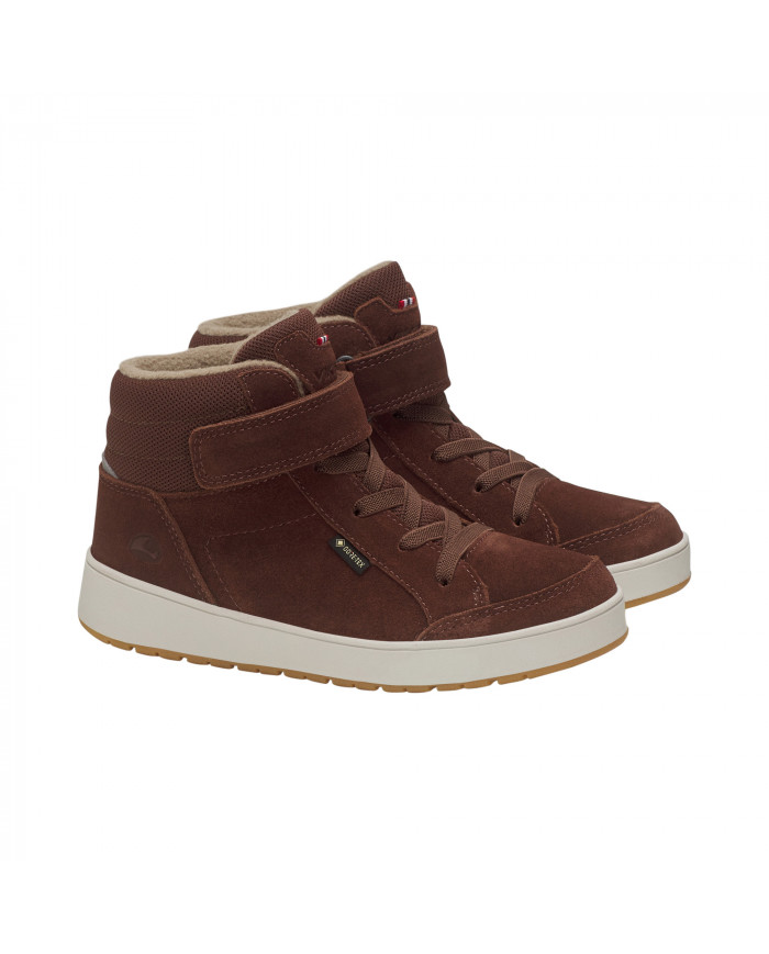 Bernumode | Viking: Eagle Warm GTX 1V - Cold Weather, Waterproof Urban Shoes €55.48 Details: •Waterproof with GORE-TEX; •Rubber outsole; •Enhanced grip; •Suede leather; •Enhanced grip; •Reflective details.
Eagle Warm GTX is a mid-cut winter sneaker made from premium materials, packed with comfort and urban style The high-quality suede leather outer houses a Gore-Tex membrane for waterproof protection and fleece lining for a little extra warmth when things get cold Elastic laces and a velcro strap make getting in and out a breeze Reflective detailing increases visibility after dark, and a rubber outsole with a unique tread pattern grips well on slippery surfaces.
Size table
 
Size
Size mm
39
26.1
40
26.7
41
27.4
42
28
43
28.7
 Bernumode | Viking: Eagle Warm GTX 1V - Cold Weather, Waterproof Urban Shoes €55.48 Details: •Waterproof with GORE-TEX; •Rubber outsole; •Enhanced grip; •Suede leather; •Enhanced grip; •Reflective details.
Eagle Warm GTX is a mid-cut winter sneaker made from premium materials, packed with comfort and urban style The high-quality suede leather outer houses a Gore-Tex membrane for waterproof protection and fleece lining for a little extra warmth when things get cold Elastic laces and a velcro strap make getting in and out a breeze Reflective detailing increases visibility after dark, and a rubber outsole with a unique tread pattern grips well on slippery surfaces.
Size table
 
Size
Size mm
39
26.1
40
26.7
41
27.4
42
28
43
28.7