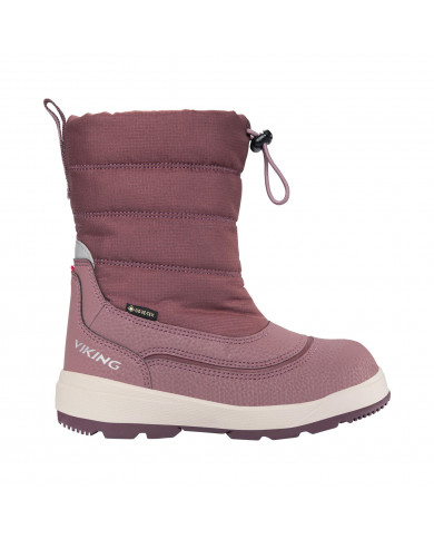 Bernumode | Reima: Reimatec winter pants for kids, Matias (140 g) €37.60 Reimatec toddlers' winter pants with a long zipper and suspenders. The high waist gives extra protection and the insulated seat lends warmth. Waterproof and windproof.
These popular toddlers' Reima pants are made for winter fun! Crafted from a windproof and breathable material, they won't cause kids to sweat during action-packed adventures. The fabric also repels water and dirt. A high waist and adjustable suspenders guarantee a tailored fit, and the long zipper makes dressing easier. The extra wadding on the seat ensures little bottoms stay warm, and the elastic foot loops keep the trouser hems in place.
Toddlers' winter pants
Main seams sealed waterproof
Durable material
bluesign® approved main and lining material
Contains certified recycled fibers
Fluorocarbon-free water and dirt repellent finish BIONIC-FINISH®ECO
Insulated seat
Smooth polyester lining containing certified recycled fibers
With bluesign® approved 100% recycled polyester Fellex® insulation
High waist with adjustable suspenders
Elastic leg ends
Detachable, durable silicone foot loops
 Bernumode | Reima: Reimatec winter pants for kids, Matias (140 g) €37.60 Reimatec toddlers' winter pants with a long zipper and suspenders. The high waist gives extra protection and the insulated seat lends warmth. Waterproof and windproof.
These popular toddlers' Reima pants are made for winter fun! Crafted from a windproof and breathable material, they won't cause kids to sweat during action-packed adventures. The fabric also repels water and dirt. A high waist and adjustable suspenders guarantee a tailored fit, and the long zipper makes dressing easier. The extra wadding on the seat ensures little bottoms stay warm, and the elastic foot loops keep the trouser hems in place.
Toddlers' winter pants
Main seams sealed waterproof
Durable material
bluesign® approved main and lining material
Contains certified recycled fibers
Fluorocarbon-free water and dirt repellent finish BIONIC-FINISH®ECO
Insulated seat
Smooth polyester lining containing certified recycled fibers
With bluesign® approved 100% recycled polyester Fellex® insulation
High waist with adjustable suspenders
Elastic leg ends
Detachable, durable silicone foot loops
