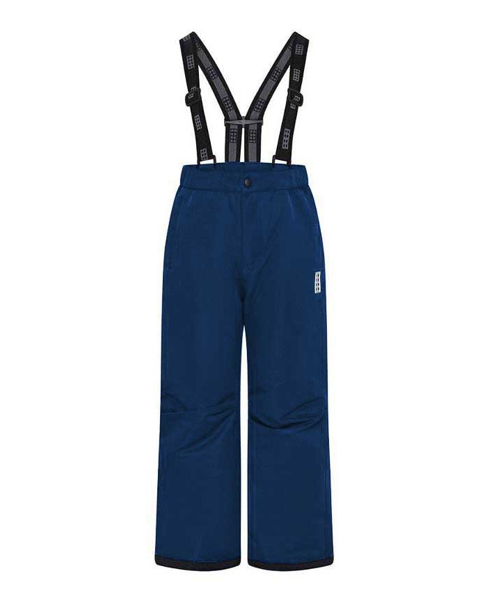 Bernumode | LEGO® Wear Tec: Детские непромокаемые лыжные брюки, LWPAYTON 701 (120 г.) 44,01 € Лыжные штаны LEGO® для девочек и мальчиков 
Эти одноцветные лыжные штаны LEGO® входят в серию ACTION, разработанную специально для катания на лыжах. Поэтому они оснащены рядом практичных деталей именно для этой цели, а также идеально подходят для повседневного использования. 
Прочные лыжные штаны выдерживают водяной столб 5000-8000 мм и изготавливаются с проклеенными швами. Они ветрозащитные и дышащие, что очень важно, когда вы активно находитесь на снегу. Они изготовлены из прочной ткани и имеют дополнительные усиления в области штанин. Внутри штанин имеется эластичная снежная юбка, которая натягивается поверх ботинок и не пропускает снег. 
ВОТ ПОЧЕМУ ВАМ ПОНРАВЯТСЯ ЛЫЖНЫЕ БРЮКИ TEC 

  Лыжные штаны созданы для активных игр на снегу, поэтому они дышащие и ветронепроницаемые.  
Они усилены по нижнему краю для защиты от износа.  
Лыжные штаны для детей оснащены регулируемыми подтяжками.  
Внутри отверстия для ног имеется снежная юбка. 

Детские лыжные штаны застегиваются на молнию YKK, кнопку-кнопку и застежку-липучку на талии. Лыжные штаны имеют эластичную резинку по бокам для удобной посадки. В дополнение к этому имеются регулируемые, съемные и эластичные подтяжки с красивыми деталями из кубиков LEGO на одноцветных лыжных штанах. Лыжные штаны обработаны пропиткой Bionic-Finish ECO, не содержащей фтора. Спереди у них есть один карман на молнии.