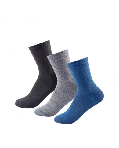 Bernumode | Devold: DAILY MERINO LIGHT SOCK 3PK KID GIRL MIX €16.53 Daily Merino Light socks are soft and light everyday socks that can be used all year round in mild temperatures. The socks have comfortable knit at the calf, and reinforced toe and heal for extra wearing strength, and ensure that your feet don't get clammy, keeping unpleasant odours away. Bernumode | Devold: DAILY MERINO LIGHT SOCK 3PK KID GIRL MIX €16.53 Daily Merino Light socks are soft and light everyday socks that can be used all year round in mild temperatures. The socks have comfortable knit at the calf, and reinforced toe and heal for extra wearing strength, and ensure that your feet don't get clammy, keeping unpleasant odours away.