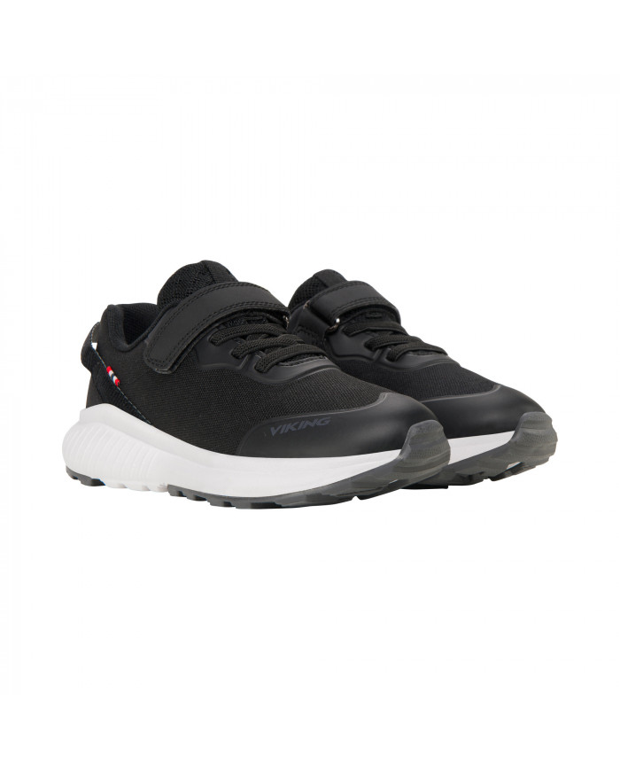 Bernumode | VIKING: Aery Dal 1V - Lightweight sneakers for kids with maximum cushioning €34.71 Light and breathable, the perfect everyday children's sneakers!  These fun and active urban sneakers feature durable upper material and lightweight rubber/EVA soles. Elastic laces and Velcro wrap-across bands with stylish modern pull-on tabs create an easy-on, easy-off experience for young kids and parents. This Product is machine Washable 30 degrees. We do not recommend the use of fabric softeners with this product. This product is vegan.
•Lightweight; •Cushioning EVA midsole; •Ergonomic fit for growing feet; •Ease the slide in w/pull tab; •Additional toe reinforcement; •Machine washable 30°C
  
Size EU
Innersole length (cm)
27
17,8
28
18,4
29
19,1
30
19,7
31
20,5
32
21,2
33
21,8
34
22,5
35
23,2
 Bernumode | VIKING: Aery Dal 1V - Lightweight sneakers for kids with maximum cushioning €34.71 Light and breathable, the perfect everyday children's sneakers!  These fun and active urban sneakers feature durable upper material and lightweight rubber/EVA soles. Elastic laces and Velcro wrap-across bands with stylish modern pull-on tabs create an easy-on, easy-off experience for young kids and parents. This Product is machine Washable 30 degrees. We do not recommend the use of fabric softeners with this product. This product is vegan.
•Lightweight; •Cushioning EVA midsole; •Ergonomic fit for growing feet; •Ease the slide in w/pull tab; •Additional toe reinforcement; •Machine washable 30°C
  
Size EU
Innersole length (cm)
27
17,8
28
18,4
29
19,1
30
19,7
31
20,5
32
21,2
33
21,8
34
22,5
35
23,2