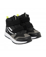 Bernumode | Viking: Century Mid WP 2V-Демсезонные водонепроницаемые детские  ботнки 47,00 € Прошлое и настоящее сливаются в Century Mid WP 2V, модной детской обуви, которая сочетает в себе крутой ретро-образ с современным комфортом для ног. Верх средней длины обеспечивает надежную поддержку лодыжки и оснащен двумя застежками-липучками, чтобы дети могли легко надевать и снимать обувь самостоятельно. Мембрана Watershield от Viking гарантирует, что их ноги останутся сухими и им будет удобными в сырую погоду и на грунте. Ниже легкая промежуточная подошва из ЭВА обеспечивает дополнительную амортизацию, а цепкая подошва из натурального каучука сохраняет устойчивость во время игры на большинстве поверхностей.
Размерная таблица
 
размер
Стелька, см
25
16,6
26
17,3
27
18,0
28
18,6
29
19,3
30
20,0
31
20,7
32
21,3
33
22,0
34
22,7
35
23,3
 Bernumode | Viking: Century Mid WP 2V-Демсезонные водонепроницаемые детские  ботнки 47,00 € Прошлое и настоящее сливаются в Century Mid WP 2V, модной детской обуви, которая сочетает в себе крутой ретро-образ с современным комфортом для ног. Верх средней длины обеспечивает надежную поддержку лодыжки и оснащен двумя застежками-липучками, чтобы дети могли легко надевать и снимать обувь самостоятельно. Мембрана Watershield от Viking гарантирует, что их ноги останутся сухими и им будет удобными в сырую погоду и на грунте. Ниже легкая промежуточная подошва из ЭВА обеспечивает дополнительную амортизацию, а цепкая подошва из натурального каучука сохраняет устойчивость во время игры на большинстве поверхностей.
Размерная таблица
 
размер
Стелька, см
25
16,6
26
17,3
27
18,0
28
18,6
29
19,3
30
20,0
31
20,7
32
21,3
33
22,0
34
22,7
35
23,3