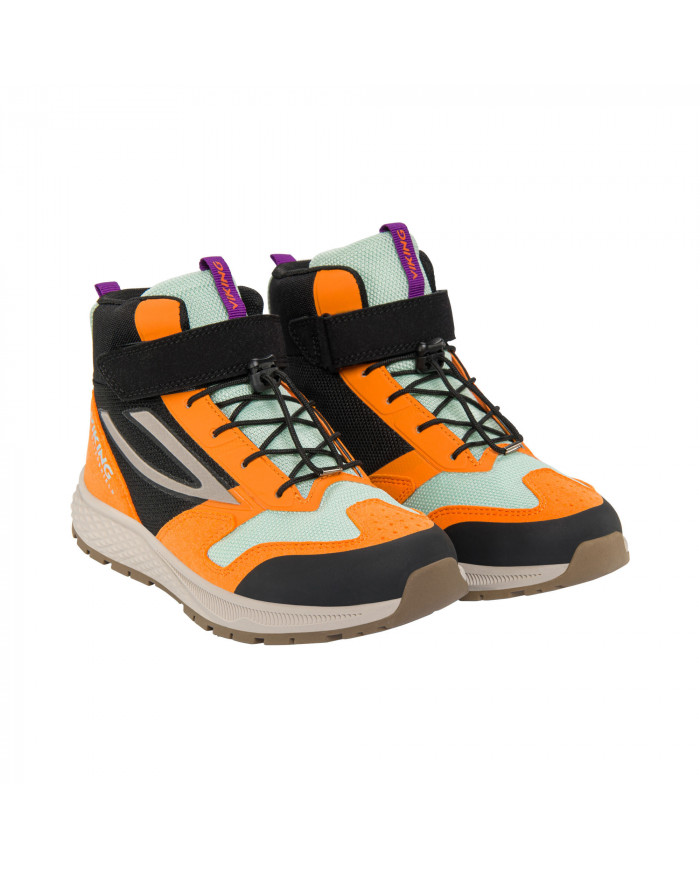 Bernumode | VIKING: Century Mid WP 1V SL-Trendy, mid-cut junior shoe €47.00 Past and present merge with Century Mid WP 1V SL, the trendy junior shoe that combines a cool retro look with modern foot comfort. A mid-cut upper provides solid ankle support and is fitted with speed laces for quick entry and exit at the door. Viking's Watershield membrane makes sure feet stay dry and comfortable in wet weather and ground conditions. Below, a lightweight EVA midsole provides extra cushioning and a grippy natural rubber outsole keeps footing firm while at play on the schoolyard.
Size table
 
Size
Innersole, cm
36
24,0
37
24,7
38
25,3
39
26,0
40
26,7
41
27,3
 Bernumode | VIKING: Century Mid WP 1V SL-Trendy, mid-cut junior shoe €47.00 Past and present merge with Century Mid WP 1V SL, the trendy junior shoe that combines a cool retro look with modern foot comfort. A mid-cut upper provides solid ankle support and is fitted with speed laces for quick entry and exit at the door. Viking's Watershield membrane makes sure feet stay dry and comfortable in wet weather and ground conditions. Below, a lightweight EVA midsole provides extra cushioning and a grippy natural rubber outsole keeps footing firm while at play on the schoolyard.
Size table
 
Size
Innersole, cm
36
24,0
37
24,7
38
25,3
39
26,0
40
26,7
41
27,3