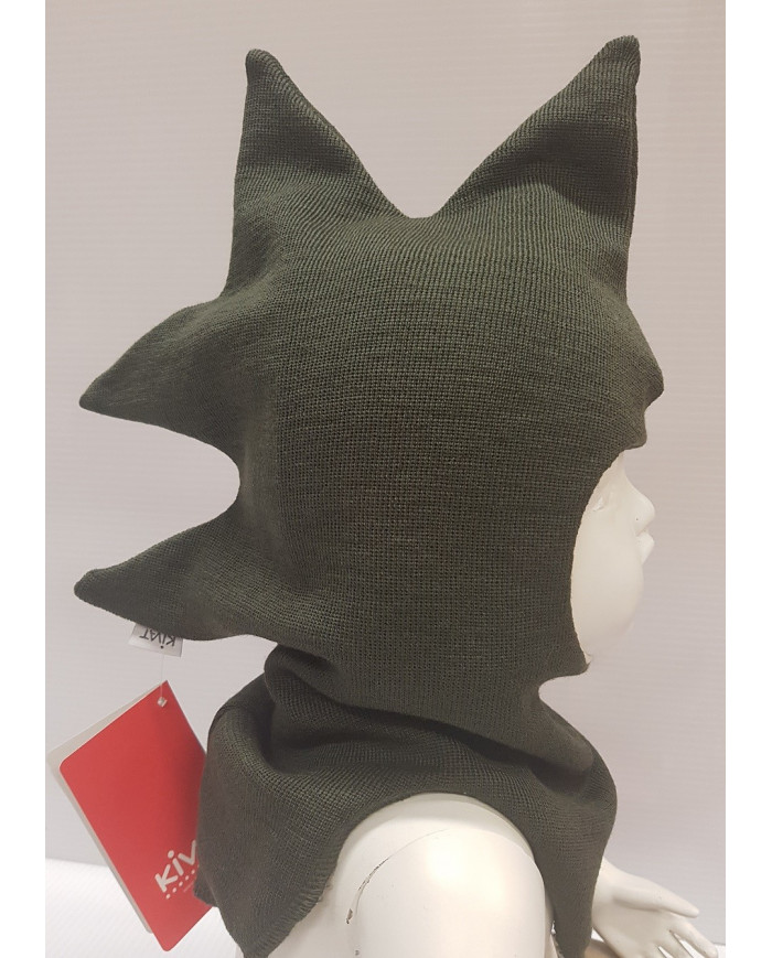 Bernumode | KIVAT: Зимняя шапка-шлем 27,19 € Шлем из шерсти - теплое изделие, которое отлично подойдет для зимней поры. Благодаря своей конструкции отлично заменяет как шапку, так и шарф. Мягкая хлопковая подкладка приятна для кожи, она нейтрализует "колючесть" шерсти и делает комфортными даже самые длительные прогулки. Область ушей и лба в шлеме дополнительно защищена ветрозащитными прокладками. Светоотражающие элементы. Очень удобен в использовании и идеален для холодной зимы. В таком изделии Ваш ребенок будет выглядеть великолепно, почувствует комфорт и тепло в прохладное зимнее время.
Материал верха: 100% шерсть.
Подкладка: 97% органический хлопок, 3% лайкра.
Размерность шлемов из шерсти:
0 = 0-1 лет1 = 1 год2 = 2-4 лет3 = 5-10 лет4 = от 10 лет.