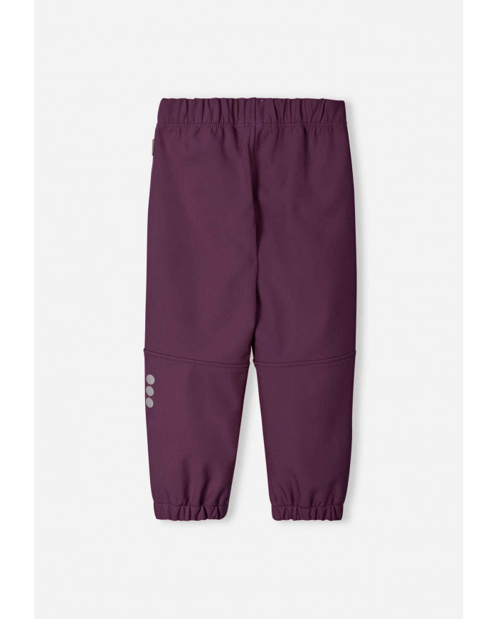Bernumode | Reima: SoftShell ūdensnecaurlaidīgās Bikses meitenēm, Oikotie 36,61 € Wind-blocking kids' softshell pants. Loose fit with an adjustable, elasticated waist. Fleece interior for extra warmth and comfort. Easy to pull on.Note that the seams are not sealed, so product is not completely waterproof.These kids' breathable and windproof pants are made from Reima's dirt- and water-repellent softshell material that contains recycled fibres. Thanks to the fleece interior, the stretchy, adjustable waist and the elasticated hems, this design is really comfortable to wear.

Blocks wind outside, yet breathes
Bonded material, fleece on reverse for warmth
Elastic, adjustable waist
Elastic leg ends
Sizes 92-128 with buttons for leg loops
Reflecting details

