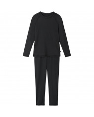 Bernumode | Reima: Комплект базового термобелья, Sportti 24,87 € 
Pamatkārta bērniem - lieliski piemērota sportam un aktīvām rotaļām. Īpaši mīksts un elastīgs, ļoti viegls bāzes apģērbs. Satur pārstrādātus materiālus.Reima jaunais bāzes apģērbs ir radīts sportam un rotaļām. Viegls un mīksts materiāls ir kā radīts agram rudenim un aukstajai sezonai, jo tas novada mitrumu uz ārējiem slāņiem, palīdzot justies labi pat aktīvu rotaļu laikā. Reima padoms: valkājiet šo slāni zem futbola šortiem un t-krekla, trenējoties ārpus telpām.

Bāzes apģērba komplekts junioriem
Elastīgs, ērts materiāls
Satur sertificētas pārstrādātas šķiedras
Mīkstas, plakanas šuves papildu ērtībām: neberž ādu
Funkcionāls apģērbs sportam un rotaļām
Elastīga jostasvieta
Galvenais materiāls: 91% poliesters 9% elastāns

Kopšanas norādījumi: Mazgāt kopā ar līdzīgas krāsas apģērbu, izgriežot uz otru pusi. Nelietojiet mazgāšanas līdzekļus ar balinātājiem. Nelietojiet auduma mīkstinātāju. Žāvēt istabas temperatūrā.


