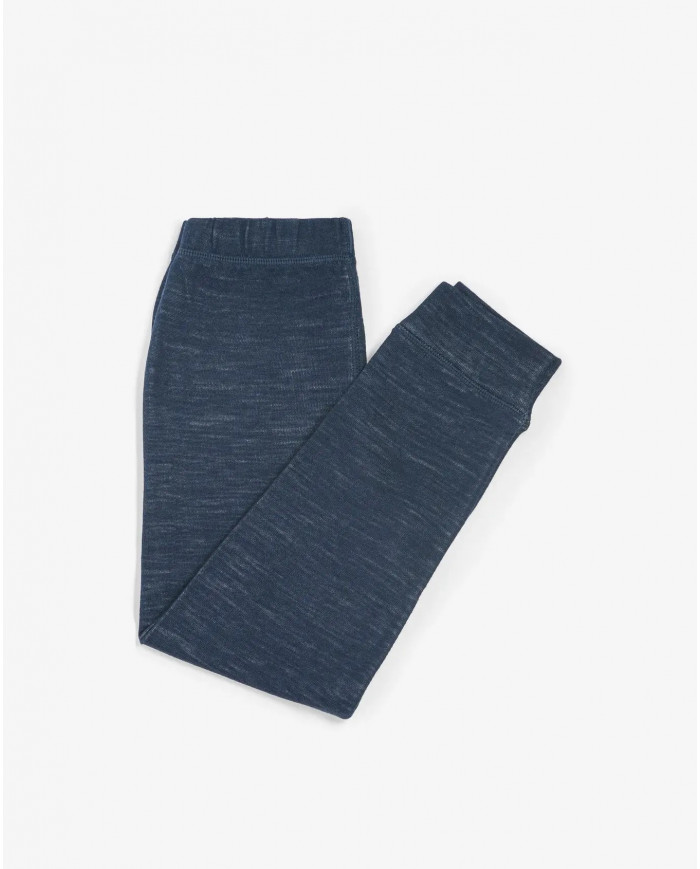 Bernumode | Viking: Play Baselayer Merino Pant-Merino wool pants for kids €21.00 
Encourage your child’s carefree play in cold weather with a base layer that harnesses the unbeatable temperature control of merino wool – without the itch. This is possible thanks to a non-itching knitted bamboo fabric on the inside that feels soft and smooth against the skin. This combines with a layer of mulesing free merino wool on the outside that is able to keep warm in the cold and cool during warmer days or high activity. Temperature aside, merino wool also doesn’t require washing as frequently as other fibers, which can help reduce its use of water and energy. After use, simply hang the pants to air out and they will often be fresh for the next day’s play. And the next, and the next. Bernumode | Viking: Play Baselayer Merino Pant-Merino wool pants for kids €21.00 
Encourage your child’s carefree play in cold weather with a base layer that harnesses the unbeatable temperature control of merino wool – without the itch. This is possible thanks to a non-itching knitted bamboo fabric on the inside that feels soft and smooth against the skin. This combines with a layer of mulesing free merino wool on the outside that is able to keep warm in the cold and cool during warmer days or high activity. Temperature aside, merino wool also doesn’t require washing as frequently as other fibers, which can help reduce its use of water and energy. After use, simply hang the pants to air out and they will often be fresh for the next day’s play. And the next, and the next.