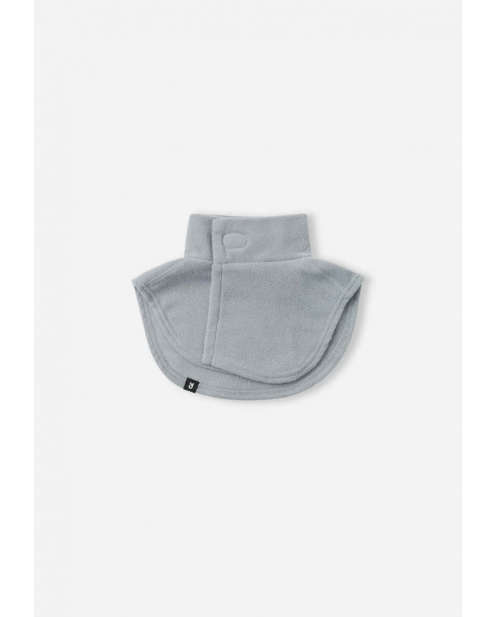 Bernumode | Reima: Детская горловина, Legenda 10,70 € Эта флисовая горловина для малышей и детей постарше сделает любую демисезонную и зимнюю верхнюю одежду теплее и уютнее. Теплый флис – мягкий и приятный на ощупь, а застежка-липучка сзади облегчает надевание и не дает горловине сползать. Легкий, быстросохнущий, и дышащий полярный флис отводит влагу с кожи.


«Дышащий» теплый и быстросохнущий флис
Частичная подкладка
Ремешок на липучке сзади для удобства регулировки
Логотип Reima спереди

Стирать по отдельности. Полоскать без специального средства. Сушить при низкой температуре.