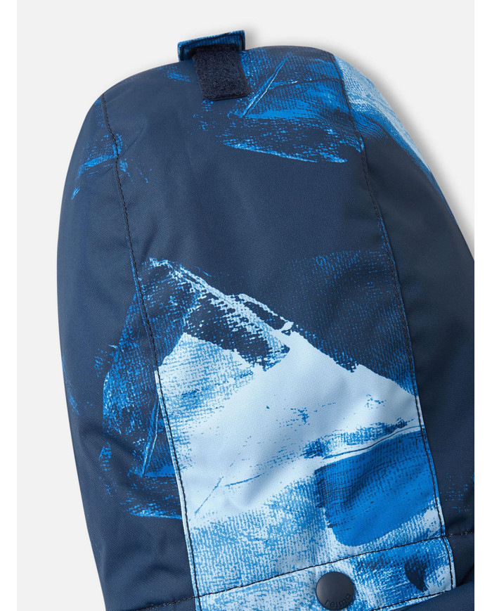 Bernumode | Reima: Reimatec winter jacket for boy, Nuotio (160 g) €53.62 

Kids' winter jacket made with recycled fibres. Water- and windproof.





This Reimatec winter coat for kids is made from a water- and windproof material that's also breathable for comfort - and like all functional Reima fabrics, dirt-repellent for less washing. The main seams are sealed to be waterproof, and the safe, detachable hood protects little heads from the wind. A smooth lining makes dressing easier and feels comfortable when worn with other layers. Two zip pockets at the front and an adjustable hem are other handy details on this kids' insulated jacket.


Exposed seams sealed waterproof
Smooth polyester lining
Safe, detachable hood
Adjustable cuffs
Two zip pockets
Adjustable hem
Reflecting details







