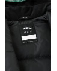 Bernumode | Reima: Зимняя куртка на мальчика Reimatec, Nuotio (160 г) 53,62 € Детская зимняя куртка из переработанного волокна. Водо- и ветрозащитный. 
Эта зимняя куртка для детей Reimatec изготовлено из водо- и ветронепроницаемого материала, который также воздухопроницаем, что обеспечивает комфорт, и, как и все функциональные ткани Reima, грязеотталкивающий, что позволяет реже стирать. Основные швы герметичны, что обеспечивает водонепроницаемость, а безопасный съемный капюшон защищает маленькие головы от ветра. Гладкая подкладка облегчает одевание и обеспечивает комфорт при ношении с другими слоями одежды. Два кармана на молнии спереди и регулируемый подол — еще одни удобные детали этой детской утепленной куртки.  
Открытые швы герметичны и водонепроницаемы. 
  Гладкая подкладка из полиэстера 
  Безопасный съемный капюшон.  
Регулируемые манжеты
  Два кармана на молнии  
Регулируемый подол  
Отражающие детали
 Bernumode | Reima: Зимняя куртка на мальчика Reimatec, Nuotio (160 г) 53,62 € Детская зимняя куртка из переработанного волокна. Водо- и ветрозащитный. 
Эта зимняя куртка для детей Reimatec изготовлено из водо- и ветронепроницаемого материала, который также воздухопроницаем, что обеспечивает комфорт, и, как и все функциональные ткани Reima, грязеотталкивающий, что позволяет реже стирать. Основные швы герметичны, что обеспечивает водонепроницаемость, а безопасный съемный капюшон защищает маленькие головы от ветра. Гладкая подкладка облегчает одевание и обеспечивает комфорт при ношении с другими слоями одежды. Два кармана на молнии спереди и регулируемый подол — еще одни удобные детали этой детской утепленной куртки.  
Открытые швы герметичны и водонепроницаемы. 
  Гладкая подкладка из полиэстера 
  Безопасный съемный капюшон.  
Регулируемые манжеты
  Два кармана на молнии  
Регулируемый подол  
Отражающие детали