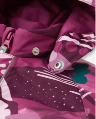 Bernumode | Reima: Reimatec winter overall, Puhuri (160 g) €62.54 

Reimatec toddlers' lightweight snowsuit. Water- and windproof, so it's great for days out. Has an insulated seat and a long zipper.

This is a wonderful winter snowsuit for toddlers. Its seams are sealed to keep water out and it's made from a windproof and dirt-repellent material. The insulated seat keeps warmth inside the all-in-one when little ones are playing in the snow. A smooth lining and long zipper makes dressing a breeze and the small zipped pocket keeps treasures safe.



Toddlers' winter overall
All seams sealed waterproof
Fluorocarbon-free water and dirt repellent finish BIONIC-FINISH®ECO
Insulated seat
Smooth polyester lining containing recycled fibers
Safe, detachable hood
Elastic cuffs and leg ends
Detachable elastic foot loops
Long zipper eases dressing up
Zip pocket



