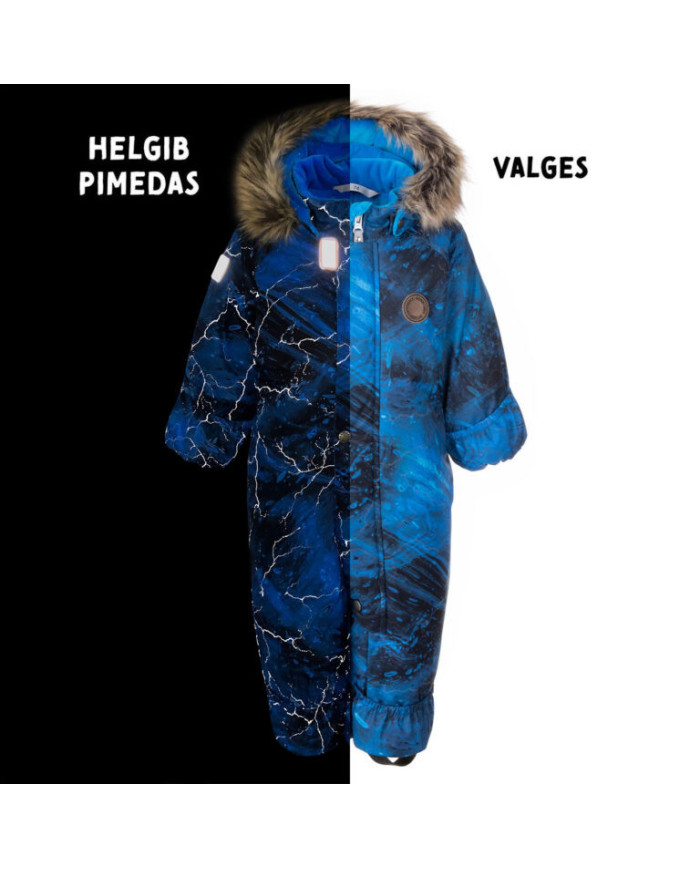 Bernumode | Lenne: Ziemas kombinezons ZOO 250 g 66,05 € 



ĪPAŠI SILTA ⁑⁑ izolācija ir labākā izvēle salniem laikapstākļiem. Elpojošs audums pasargā jūsu bērnu no svīšanas.  Piedāvā valkātājiem komfortu un kustību brīvību -1..-30°C.Pārlokāmas aproces, lai mazuļa rokas un kājas būtu siltas. Padoms: iegādājieties lielāku izmēru un salokiet aproces. Bērnam augot, izdalīsies mazas rociņas un kājas, un tām būs nepieciešams tikai cimdiņu pāris un zābaciņi.Mīksta un maiga odere ir izgatavota no dabīga materiāla, kas mierina un uztur jūsu mazuli siltu. Oeko-Tex standarta 100 audumi ir sertificēti bez kaitīgām ķīmiskām vielām, ir draudzīgi ādai un garantē auduma drošību.Atstarojošs audums, apdruka uz auduma atspīd tumsā un padara bērnu redzamāku
Īpaši silts ziemas kombinezons ar jautru apdruku ir lieliski piemērots ziemas prieku baudīšanai!
Silts ziemas kombinezons ar burvīgu apdruku ir krāšņs un ērts. Ziemas iedvesmoti raksti ir lieliski piemēroti sniega eņģeļu veidošanai un visu veidu ziemas prieku baudīšanai. Pielāgojiet kombinezonu, bērnam augot, salokot aproces uz rokām un kājām vai atlokot tās vaļā un pievienojot dūraiņus ar zābaciņiem. Elastīgās pēdu cilpas droši notur bikšu kājas uz zābaciņiem. Atstarojošās detaļas padara bērnu redzamu tumsā.









