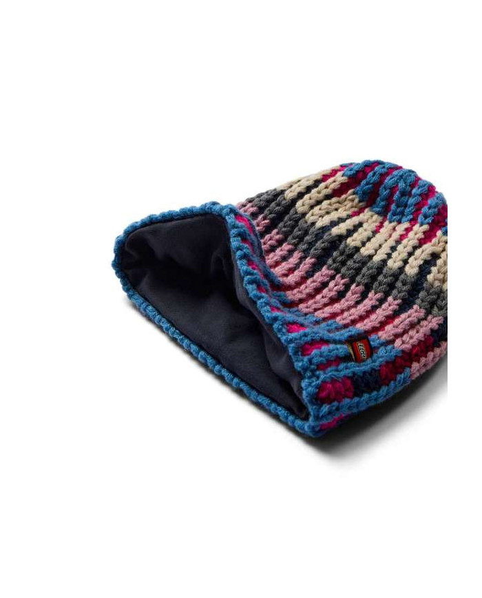 Bernumode | LEGO® Wear: Bērnu  ziemas cepure, LWARIS 701 14,85 € Gudra ziemas cepure bērniem jaukā, kuplā adījumā ar svītrām. Tas ir izgatavots no akrila dzijas. LEGO cepures zēniem un meitenēm iekšpusē ir plāna odere, kas sastāv no 95% organiskās kokvilnas un 5% elastāna. Trikotāžas cepures aizmugurē ir neliels LEGO logotips.