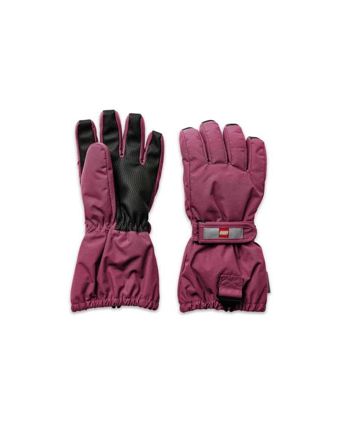 Bernumode | LEGO® Wear: Waterprooof gloves with membrane LWATLIN 700 €29.71 LEGO® Wear PLAY gloves for children
A pair of smart and functional ski gloves makes playing outside a lot more fun on cold and wet days. The many functional features make sure that your child’s fingers are kept dry and warm regardless of the weather.
The LEGO® Wear PLAY glove has an ergonomic fit and an elasticated wrist with a reflector and Velcro closure for an optimum fit. The glove entry is also elasticated to keep snow out. With a PU anti-slip material on the palms and fingertips for a better grip.
THIS IS WHY YOU WILL LOVE THE GLOVES

They are 100% windproof, windproof, and breathable
There is a buckle on the gloves for clicking them onto LEGO Wear jackets and snowsuit
The gloves have a soft isolating Thinsulate insulation¨
The gloves come in so many great colours

The gloves are made in a 100% windproof and breathable material. They have a waterproof and breathable Fan-Tex membrane between the inner and outer layer which makes the gloves 100% waterproof. The inner layer is a comfortable and insulating Thinsulate material.
The gloves can be hooked together at the wrist to keep the pair together when they are not in use. Safety break-away buckle for attaching the gloves to a snowsuit or jacket sleeve. The buckle releases when pulling the gloves, so that your child does not get stuck on anything.


Specifications

Adjustable strap at wrist with Velcro closure.
Elastic at wrist keeps the glove in place.
Soft elastic at opening.
Thinsulate insulation.
Soft microfleece lining inside gloves.
100% waterproof and breathable Fan-Tex membrane inside gloves.
Ergonomic fit.
PU anti-slip material on palm for better grip.
3M Scotchlite reflector.
Breakaway buckle only in size: 104 - 140.
Bionic Finish ECO water repellent finish on the surface.
Windproof.


