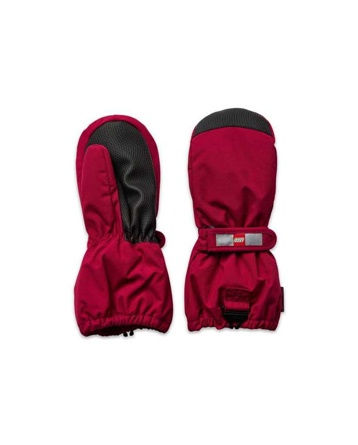 Bernumode | LEGO® Wear: Kids' waterprooof mittens with membrane, LWATLIN 706 €26.00 LEGO® mittens for boys and girlsWith these warm mittens, you are well protected from cold and rain thanks to a waterproof and breathable membrane. Then, play has no limits!The LEGO® mittens for children are made in a 100% windproof and breathable material. They have a waterproof and breathable Fan-Tex membrane between the inner and outer layer which makes them 100% waterproof. The inner layer is a comfortable and insulating Thinsulate material.THIS IS WHY YOU WILL LOVE THE MITTENS    The PLAY mitten has an ergonomic fit and an elasticated wrist with a reflector and hook and loop closure for an optimum fit    The mittens are waterproof, breathable, and windproof    With a PU anti-slip material on the palms and fingertips for a better grip    You can click the mitten onto the sleeve of the LEGO winter jacket or snowsuit so that it doesn’t get lost (size 104-140 only)Elasticated wrist with a reflector and hook and loop closure for an optimum fit. The mitten entry is also elasticated to keep snow out. The mitten has an ergonomic fit and a PU anti-slip material on the palms and fingertips for a better grip.Safety break-away buckle in size 104-140 for attaching the mittens to a snowsuit or jacket sleeve. The buckle releases when pulling the mittens, so that your child does not get stuck on anything. The mittens can be hooked together at the wrist to keep the pair together when they are not in use.Choose between lots of great colours