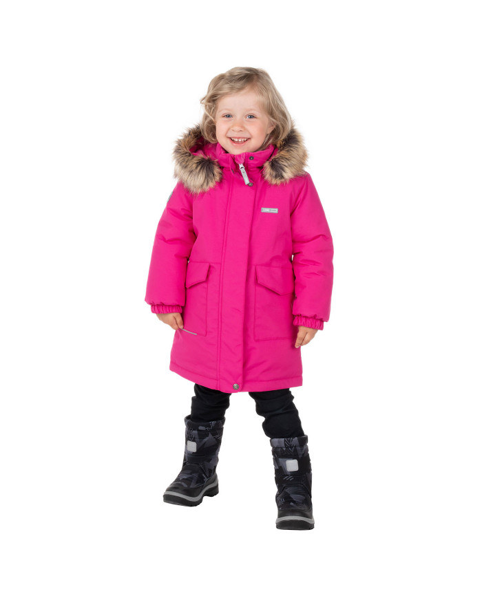 Bernumode | LENNE: Зимняя Куртка/Парка  VIOLA 250 г 82,58 € Утеплитель EXTRA WARM ⁑⁑ — лучший выбор для морозной погоды. Дышащая ткань не даст вашему ребенку потеть. Теплоудерживающая способность намного выше, чем у обычного утеплителя. Обеспечивает комфорт и свободу движений при температуре от -1 до -30 °C.Манжета с мягкой меховой подкладкой. Эта уникальная деталь для верхней одежды защищает нежную кожу вашего ребенка от трения о прочную и долговечную ткань. Отдайте предпочтение этому незаменимому решению при выборе верхней одежды.Петля для крепления светоотражателя.
Парка из сверхпрочной ткани с дополнительным теплым утеплителем!
Детская парка удлинена сзади и изготовлена ​​из водонепроницаемой и дышащей ткани ActivePlus, которая обеспечивает максимальный комфорт в любое время. Водонепроницаемая поверхность ткани защищает от ветра, дождя и снега, не деформируется и выдерживает регулярную стирку, сохраняя свои первоначальные качества. Регулируемая талия обеспечивает идеальную посадку по фигуре растущего ребенка. В дизайне предусмотрены светоотражающие детали, которые делают вашего ребенка заметным даже в самые темные зимы.

