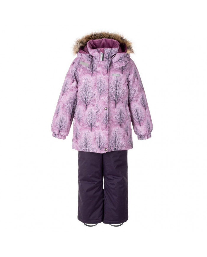 Bernumode | copy of Lenne: Ziemas komplekts RIMONA  330 g +  150 g 94,15 € Ūdens izturība: 5 000/10 000 mmGaisa caurlaidība:  5 000/10 000 g/m2/24h
Meiteņu ziemas komplekts. 
Komplekts visiem laikapstākļiem ar atstarojošu rakstu augšpusē ir piemērots valkāšanai ziemas periodā 
Lenne meiteņu ziemas komplekts ir ūdens, vēja un lietus necaurlaidīgs. Bikses ar regulējamām lencēm uztur jūsu bērna muguru siltu pat aktīvas rotaļas laikā. Produkta dizainā ir atstarojošas detaļas, kas padara jūsu bērnu redzamu pat vistumšākajā ziemā. Drošu kapuci uz pogām atpogā no izstrādājuma, ja tas iestrēgst. 
Mūsu augsto tehnoloģiju Active+ audumam ir ūdensnecaurlaidīga membrāna, kas neļauj ūdenim iekļūt izstrādājumā. Tajā pašā laikā tai ir spēja iztvaikot sviedrus. ◆Ūdensizturība: ūdens stabs 5 000/10 000 mm ◆Elpošanas spēja: ūdens tvaiku caurlaidība 5 000/10 000 g/m²/24h ◆Vēja pretestība: gaisa caurlaidība 0 l/m²s ◆Ūdens atgrūšanas spējas 
ĪPAŠI SILTA ⁑⁑ izolācija ir vislabākā izvēle salam. Elpojošs audums pasargā jūsu bērnu no svīšanas. Siltumnoturība ir daudz augstāka nekā parastajai vatei. Piedāvā valkātājiem komfortu un kustību brīvību -1..-30°C. 
Manšete ar mīkstu kažokādas oderi. Šī unikālā āra apģērba detaļa aizsargā jūsu bērnu maigo ādu no berzes pret stipru un izturīgu audumu. Izvēloties āra apģērbu, dodiet priekšroku šim neaizvietojamajam risinājumam. 
Cilpa atstarotāja piestiprināšanai.
 Bernumode | copy of Lenne: Ziemas komplekts RIMONA  330 g +  150 g 94,15 € Ūdens izturība: 5 000/10 000 mmGaisa caurlaidība:  5 000/10 000 g/m2/24h
Meiteņu ziemas komplekts. 
Komplekts visiem laikapstākļiem ar atstarojošu rakstu augšpusē ir piemērots valkāšanai ziemas periodā 
Lenne meiteņu ziemas komplekts ir ūdens, vēja un lietus necaurlaidīgs. Bikses ar regulējamām lencēm uztur jūsu bērna muguru siltu pat aktīvas rotaļas laikā. Produkta dizainā ir atstarojošas detaļas, kas padara jūsu bērnu redzamu pat vistumšākajā ziemā. Drošu kapuci uz pogām atpogā no izstrādājuma, ja tas iestrēgst. 
Mūsu augsto tehnoloģiju Active+ audumam ir ūdensnecaurlaidīga membrāna, kas neļauj ūdenim iekļūt izstrādājumā. Tajā pašā laikā tai ir spēja iztvaikot sviedrus. ◆Ūdensizturība: ūdens stabs 5 000/10 000 mm ◆Elpošanas spēja: ūdens tvaiku caurlaidība 5 000/10 000 g/m²/24h ◆Vēja pretestība: gaisa caurlaidība 0 l/m²s ◆Ūdens atgrūšanas spējas 
ĪPAŠI SILTA ⁑⁑ izolācija ir vislabākā izvēle salam. Elpojošs audums pasargā jūsu bērnu no svīšanas. Siltumnoturība ir daudz augstāka nekā parastajai vatei. Piedāvā valkātājiem komfortu un kustību brīvību -1..-30°C. 
Manšete ar mīkstu kažokādas oderi. Šī unikālā āra apģērba detaļa aizsargā jūsu bērnu maigo ādu no berzes pret stipru un izturīgu audumu. Izvēloties āra apģērbu, dodiet priekšroku šim neaizvietojamajam risinājumam. 
Cilpa atstarotāja piestiprināšanai.