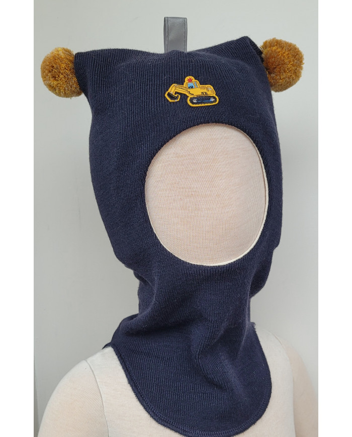 Bernumode | KIVAT: Hood €33.47 

Finnish quality
Outer shell 100% wool
Organic cotton lining
Covers forehead and ears
Breathing, non-rusting, warm
Gentle, for sensitive skin
Long rear part
Sizes:0 - 0-1 y.o.1 - 1 y.o.2 - 2-5 y.o.3 - 5-10 y.o.4 - 10-... y.o.


