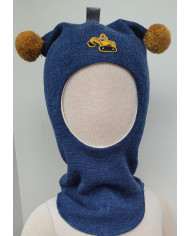 Bernumode | KIVAT: Зимняя шапка-шлем 33,47 € 

Шлем из шерсти - теплое изделие, которое отлично подойдет для зимней поры. Благодаря своей конструкции отлично заменяет как шапку, так и шарф. Мягкая хлопковая подкладка приятна для кожи, она нейтрализует "колючесть" шерсти и делает комфортными даже самые длительные прогулки. Область ушей и лба в шлеме дополнительно защищена ветрозащитными прокладками. Светоотражающие элементы. Очень удобен в использовании и идеален для холодной зимы. В таком изделии Ваш ребенок будет выглядеть великолепно, почувствует комфорт и тепло в прохладное зимнее время.
Материал верха: 100% шерсть.
Подкладка: 97% органический хлопок, 3% лайкра.
Размерность шлемов из шерсти:
0 = 0-1 лет1 = 1 год2 = 2-4 лет3 = 5-10 лет4 = от 10 лет.

