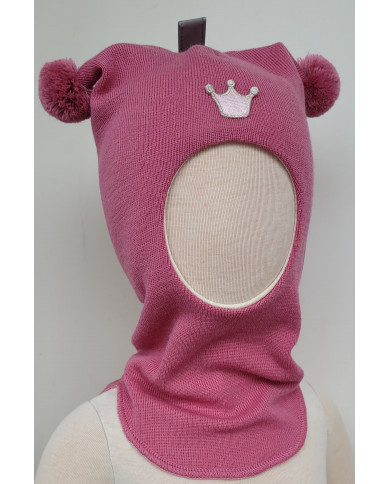 Bernumode | Reima: Thermal set, Taitoa €51.16 Very soft base-layer with bamboo for softness on the inside and mernio wool for warmth on the outside. The most comfortable base-layer we have.
Why freeze, if you can be warm? The secret of this Reima base layer set is a double-face knit: a soft, silky bamboo viscose against the skin to absorb moisture and give a smooth feel, with wool on the surface, for the best possible warmth at the base layer. The bamboo viscose absorbs moisture away from the skin and help kids feel fresh. The wool keeps kids warm, even if they become sweaty after busy play. This combination is ideal for thermal comfort - both indoors and outdoors.
Wool is ideal for temperature control
Wool & bamboo viscose blend knit is very soft and warm and absorbs moisture well
Keeps you warm even when wet
Bamboo for extra softness
For staying warm in extreme cold
Soft, flat seams for extra comfort: no chafing
Elastic waist
Main material: 48% wool, 43% viscose, 9% polyamide
Care instructions: w
ash with similar colours, inside out. Do not use detergents with bleaching agents. Reshape to dry. Dry in room temperature. Bernumode | Reima: Thermal set, Taitoa €51.16 Very soft base-layer with bamboo for softness on the inside and mernio wool for warmth on the outside. The most comfortable base-layer we have.
Why freeze, if you can be warm? The secret of this Reima base layer set is a double-face knit: a soft, silky bamboo viscose against the skin to absorb moisture and give a smooth feel, with wool on the surface, for the best possible warmth at the base layer. The bamboo viscose absorbs moisture away from the skin and help kids feel fresh. The wool keeps kids warm, even if they become sweaty after busy play. This combination is ideal for thermal comfort - both indoors and outdoors.
Wool is ideal for temperature control
Wool & bamboo viscose blend knit is very soft and warm and absorbs moisture well
Keeps you warm even when wet
Bamboo for extra softness
For staying warm in extreme cold
Soft, flat seams for extra comfort: no chafing
Elastic waist
Main material: 48% wool, 43% viscose, 9% polyamide
Care instructions: w
ash with similar colours, inside out. Do not use detergents with bleaching agents. Reshape to dry. Dry in room temperature.