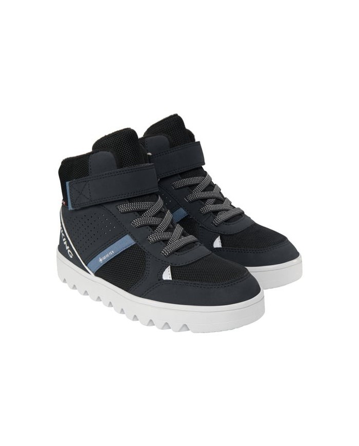 Bernumode | Viking: Fleek Warm GTX 1V-Waterproof, insulated junior winter boot €56.79 The perfect urban junior winter boot for the next generation, Fleek Warm GTX Warm matches excellent foot comfort and protection with sustainability innovation. A higher cut upper featuring abundant reflective details for better visibility combines with a warm fleece lining and a waterproof GORE-TEX membrane to ensure feet stay warm and dry throughout the season. Meanwhile, a rubber outsole sporting Viking's best urban grip will keep feet firm in any weather. Finally, a high percentage of recycled content reduces the need for virgin materials, earning Fleek Warm GTX a place with Viking's Less Impact Products.

