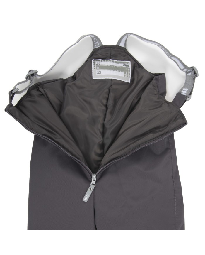 Bernumode | LENNE: Демисезонный полукоминезон RUFFY 45 г 43,72 € Детские брюки для весны и осени изготовлены из водонепроницаемой и дышащей ткани AktivePlus. Брюки ActivePlus прочны и хорошо переносят регулярную стирку, сохраняя свои первоначальные качества. Водонепроницаемая поверхность обеспечивает защиту от ветра и дождя. Регулируемые подтяжки гарантируют оптимальную посадку для растущего ребенка. Светоотражающие детали обеспечивают дополнительную безопасность и видимость.
Наша высокотехнологичная ткань Active+ имеет водонепроницаемую мембрану, которая препятствует проникновению воды через изделие. В то же время она обладает способностью испарять пот. ◆Водонепроницаемость: водяной столб 10 000 мм ◆Воздухопроницаемость: скорость пропускания водяного пара 10 000 г/м²/24 ч ◆Ветроустойчивость: воздухопроницаемость 0 л/м²с ◆Водо- и грязеотталкивающие свойства: покрытие DWR (Durable Water Repellent)
ЛЕГКИЙ ТЕПЛЫЙ * утеплитель лучше всего подходит для сезона весна-осень. Идеально подходит для температур ..+5°C. Эта набивка сделана из переработанных материалов, что снижает потребность в чрезмерном потреблении природных ресурсов. Совет: проверьте температуру «по ощущениям». Такие факторы, как ветер и влажность, играют большую роль в том, насколько холодно вы себя чувствуете, и вам может потребоваться использовать дополнительный слой.
 Bernumode | LENNE: Демисезонный полукоминезон RUFFY 45 г 43,72 € Детские брюки для весны и осени изготовлены из водонепроницаемой и дышащей ткани AktivePlus. Брюки ActivePlus прочны и хорошо переносят регулярную стирку, сохраняя свои первоначальные качества. Водонепроницаемая поверхность обеспечивает защиту от ветра и дождя. Регулируемые подтяжки гарантируют оптимальную посадку для растущего ребенка. Светоотражающие детали обеспечивают дополнительную безопасность и видимость.
Наша высокотехнологичная ткань Active+ имеет водонепроницаемую мембрану, которая препятствует проникновению воды через изделие. В то же время она обладает способностью испарять пот. ◆Водонепроницаемость: водяной столб 10 000 мм ◆Воздухопроницаемость: скорость пропускания водяного пара 10 000 г/м²/24 ч ◆Ветроустойчивость: воздухопроницаемость 0 л/м²с ◆Водо- и грязеотталкивающие свойства: покрытие DWR (Durable Water Repellent)
ЛЕГКИЙ ТЕПЛЫЙ * утеплитель лучше всего подходит для сезона весна-осень. Идеально подходит для температур ..+5°C. Эта набивка сделана из переработанных материалов, что снижает потребность в чрезмерном потреблении природных ресурсов. Совет: проверьте температуру «по ощущениям». Такие факторы, как ветер и влажность, играют большую роль в том, насколько холодно вы себя чувствуете, и вам может потребоваться использовать дополнительный слой.