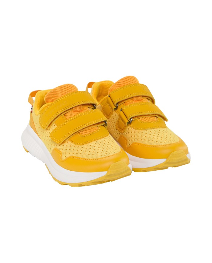 Bernumode | VIKING: Aery Breeze 2V -Light mesh velcro sneaker €36.88 Constructed with a breathable mesh upper to circulate air while keeping sand out of the shoe, Aery Breeze is the perfect everyday light children's sneaker for the warm summer sun! These fun and active sneakers feature a lightweight EVA midsole and a grippy rubber outsole. Double Velcro closing straps and a stylish modern pull-on back strap create an easy-on, easy-off experience for young kids and parents from kindergarten to family excursions and everything in between. This product is machine Washable at 30 degrees. We do not recommend the use of fabric softeners with this product. This product is vegan.
 
Size
Innersole length (cm)
28
18,4
29
19,1
30
19,7
31
20,5
32
21,2
33
21,8
34
22,5
35
23,2
 Bernumode | VIKING: Aery Breeze 2V -Light mesh velcro sneaker €36.88 Constructed with a breathable mesh upper to circulate air while keeping sand out of the shoe, Aery Breeze is the perfect everyday light children's sneaker for the warm summer sun! These fun and active sneakers feature a lightweight EVA midsole and a grippy rubber outsole. Double Velcro closing straps and a stylish modern pull-on back strap create an easy-on, easy-off experience for young kids and parents from kindergarten to family excursions and everything in between. This product is machine Washable at 30 degrees. We do not recommend the use of fabric softeners with this product. This product is vegan.
 
Size
Innersole length (cm)
28
18,4
29
19,1
30
19,7
31
20,5
32
21,2
33
21,8
34
22,5
35
23,2