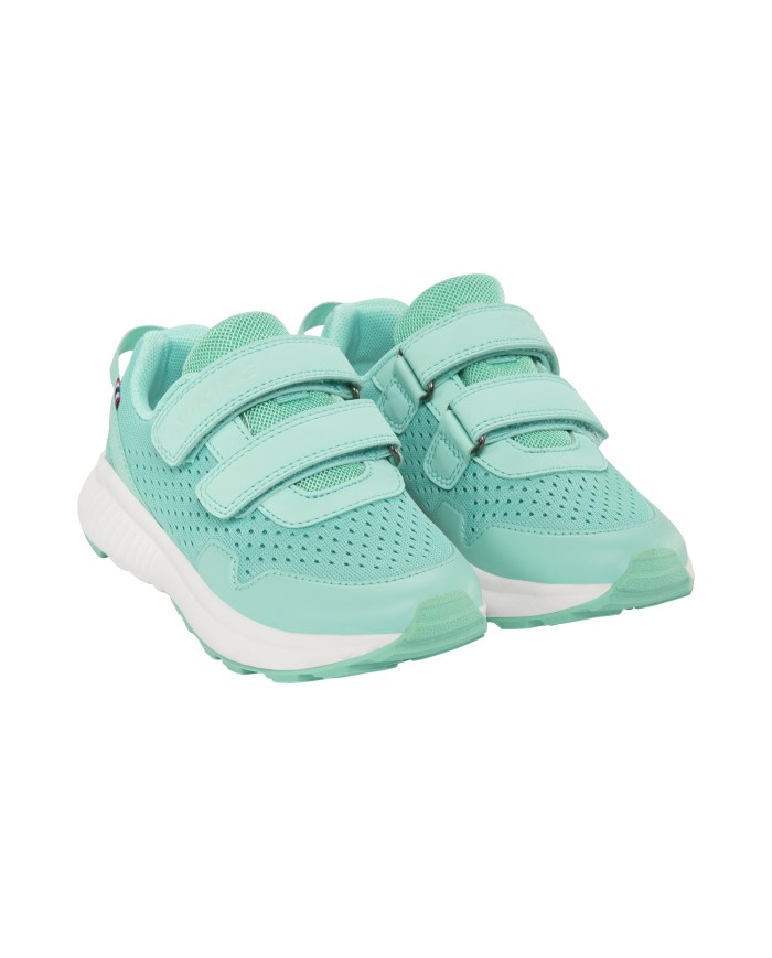 Bernumode | VIKING: Aery Breeze 2V -Light mesh velcro sneaker €36.88 Constructed with a breathable mesh upper to circulate air while keeping sand out of the shoe, Aery Breeze is the perfect everyday light children's sneaker for the warm summer sun! These fun and active sneakers feature a lightweight EVA midsole and a grippy rubber outsole. Double Velcro closing straps and a stylish modern pull-on back strap create an easy-on, easy-off experience for young kids and parents from kindergarten to family excursions and everything in between. This product is machine Washable at 30 degrees. We do not recommend the use of fabric softeners with this product. This product is vegan.
 
Size
Innersole length (cm)
28
18,4
29
19,1
30
19,7
31
20,5
32
21,2
33
21,8
34
22,5
35
23,2
 Bernumode | VIKING: Aery Breeze 2V -Light mesh velcro sneaker €36.88 Constructed with a breathable mesh upper to circulate air while keeping sand out of the shoe, Aery Breeze is the perfect everyday light children's sneaker for the warm summer sun! These fun and active sneakers feature a lightweight EVA midsole and a grippy rubber outsole. Double Velcro closing straps and a stylish modern pull-on back strap create an easy-on, easy-off experience for young kids and parents from kindergarten to family excursions and everything in between. This product is machine Washable at 30 degrees. We do not recommend the use of fabric softeners with this product. This product is vegan.
 
Size
Innersole length (cm)
28
18,4
29
19,1
30
19,7
31
20,5
32
21,2
33
21,8
34
22,5
35
23,2