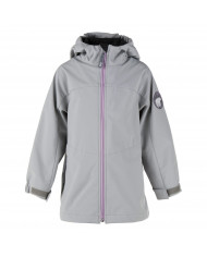 Bernumode | LENNE: Детская демисезонная Softshell куртка парка VANILLA 34,96 € В изготовлении одежды Active учитываются преобладающие в Эстонии и Северных странах погодные условия, предъявляющие к изделиям особо высокие требования. Используются специально изготовленные высокотехнологичные ткани, предохраняющие ребенка от переохлаждения, практичные в эксплуатации и легкие в уходе. Основными целями развития продукции Lenne являются безопасность, удобство, простота в уходе, практичность.
Ткань-Active – водонепроницаемая дышащая ткань. Изделия из серии Active: легки по весу, ветрозащитные и теплые, дышащие, водоотталкивающие, прочные и легки в уходе.
Водостойкость: 10 000 мм
Воздухопроводимость: 10 000 g/m²/24h
 Водо- и грязеотталкивающая способность: обработка DWR (Durable Water Repellent)
Материал подкладки: 100%  мерино шерсть
Удобная и мягкая ткань SoftShell защищает от холода, ветра и дождя, предлагая в то же время ребенку максимальную свободу движений. Светоотражающие детали, подкладка из шерсти мериноса сохраняет тепло.
Ткань Softshell Active Plus 10,000 / 10,000 — водонепроницаемая, водоотталкивающая, дышащая, ветрозащитная.
 Bernumode | LENNE: Детская демисезонная Softshell куртка парка VANILLA 34,96 € В изготовлении одежды Active учитываются преобладающие в Эстонии и Северных странах погодные условия, предъявляющие к изделиям особо высокие требования. Используются специально изготовленные высокотехнологичные ткани, предохраняющие ребенка от переохлаждения, практичные в эксплуатации и легкие в уходе. Основными целями развития продукции Lenne являются безопасность, удобство, простота в уходе, практичность.
Ткань-Active – водонепроницаемая дышащая ткань. Изделия из серии Active: легки по весу, ветрозащитные и теплые, дышащие, водоотталкивающие, прочные и легки в уходе.
Водостойкость: 10 000 мм
Воздухопроводимость: 10 000 g/m²/24h
 Водо- и грязеотталкивающая способность: обработка DWR (Durable Water Repellent)
Материал подкладки: 100%  мерино шерсть
Удобная и мягкая ткань SoftShell защищает от холода, ветра и дождя, предлагая в то же время ребенку максимальную свободу движений. Светоотражающие детали, подкладка из шерсти мериноса сохраняет тепло.
Ткань Softshell Active Plus 10,000 / 10,000 — водонепроницаемая, водоотталкивающая, дышащая, ветрозащитная.