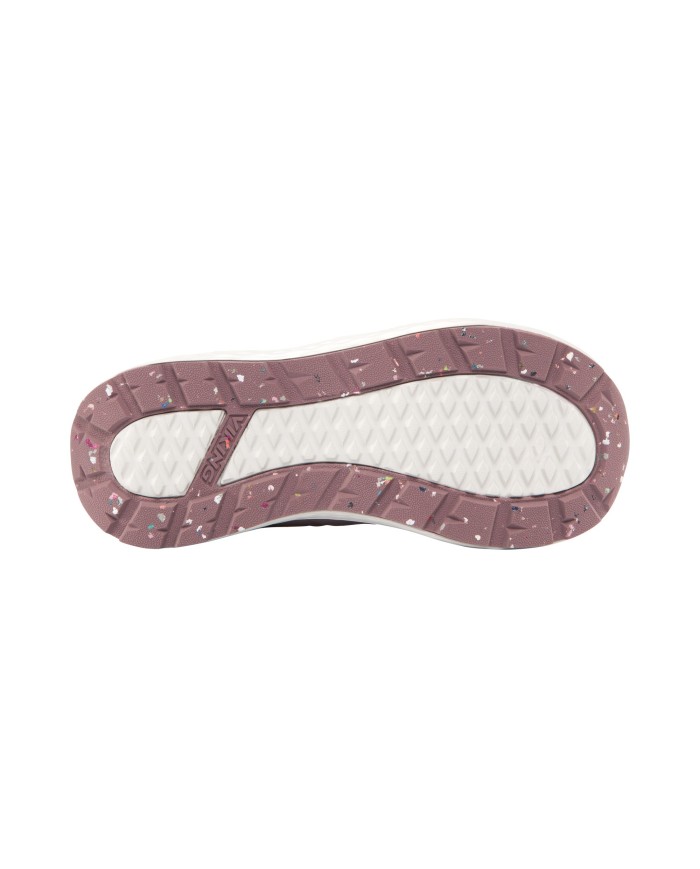 Bernumode | VIKING: Starpsezona kurpes Veme Mid GTX R-Vieglas ūdensizturīgas bērnu kurpes 64,05 € Viking vislabāk pārdotais produkts iegūst vieglāku un ilgtspējīgāku jauninājumu ar Veme Reflex Mid GTX. Tās pašas viedās funkcijas ir izmantotas, lai aizsargātu mazos pētniekus, piemēram, ūdensnecaurlaidīga GORE-TEX membrāna un labi redzama atstarojoša siksna. Satveramai gumijas zolei ir arī izturīgi purngalu un papēžu pastiprinājumi, kā arī sprauga bikšu siksnām. Tā kā 60% materiālu satur pārstrādātu saturu, tas tagad ir nopelnījis vietu mūsu Ilgtspējīgas izvēles kolekcijā. Tam pievieno noņemamu iekšzoli un to, ka to var mazgāt 30 grādos, Veme Reflex Mid GTX vienā apavos apvieno ērtības, izturību un ilgtspējību.
Izmēru tabula




izmērs
Iekšzole, cm


22
14,2


23
14,9


24
15,5


25
16,2


26
16,9


27
17,5


28
18,2


29
18,8


30
19,5


31
20,1


32
20,8


33
21,4


34
22,1


35
22,7


