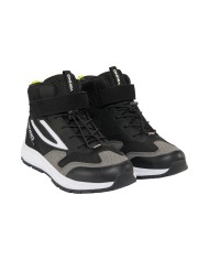 Bernumode | Viking: Century Mid WP 1V SL-Демсезонные водонепроницаемые  ботнки 56,12 € Прошлое и настоящее сливаются в Century Mid WP 1V SL, модной детской обуви, которая сочетает в себе крутой ретро-образ с современным комфортом для ног. Верх средней длины обеспечивает надежную поддержку лодыжки и оснащены быстрой шнуровкой для быстрого входа и выхода у двери. Мембрана Watershield от Viking гарантирует, что ноги останутся сухими и удобными в сырую погоду и на грунте. Ниже легкая промежуточная подошва из ЭВА обеспечивает дополнительную амортизацию, а цепкая подошва из натурального каучука сохраняет устойчивость во время игры на школьном дворе.
Размерная таблица
 
размер
Стелька, см
36
24,0
37
24,7
38
25,3
39
26,0
40
26,7
41
27,3
 Bernumode | Viking: Century Mid WP 1V SL-Демсезонные водонепроницаемые  ботнки 56,12 € Прошлое и настоящее сливаются в Century Mid WP 1V SL, модной детской обуви, которая сочетает в себе крутой ретро-образ с современным комфортом для ног. Верх средней длины обеспечивает надежную поддержку лодыжки и оснащены быстрой шнуровкой для быстрого входа и выхода у двери. Мембрана Watershield от Viking гарантирует, что ноги останутся сухими и удобными в сырую погоду и на грунте. Ниже легкая промежуточная подошва из ЭВА обеспечивает дополнительную амортизацию, а цепкая подошва из натурального каучука сохраняет устойчивость во время игры на школьном дворе.
Размерная таблица
 
размер
Стелька, см
36
24,0
37
24,7
38
25,3
39
26,0
40
26,7
41
27,3