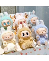 Bernumode | Labubu 2-го поколения "Have a Seat" — мягкая игрушка (коробка-сюрприз) 11,98 €  Bernumode | Labubu 2-го поколения "Have a Seat" — мягкая игрушка (коробка-сюрприз) 11,98 €