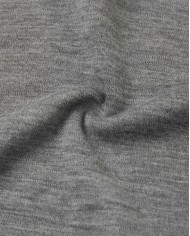 Bernumode | Reima: Bērnu balaklava (ķivercepure) no merīnvilnas, Jupiter 17,36 € Patīkams un viegls materiāls šai bērnu balaklavai ir patīkams pieskārienam. 100% ekoloģiskā merīnvilna.
Mūsu populārā bērnu balaklava ir izgatavota no viegla trikotāžas auduma, kas sastāv no 100% merīnvilnas un ir patīkams pieskārienam. Šis modelis bez oderes ir ideāli piemērots valkāšanai gan iekštelpās, gan ārā zem cepures.
