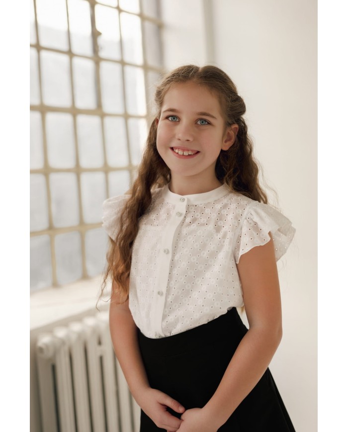 Bernumode | SLY: White blouse made of embroidered cotton €28.02 