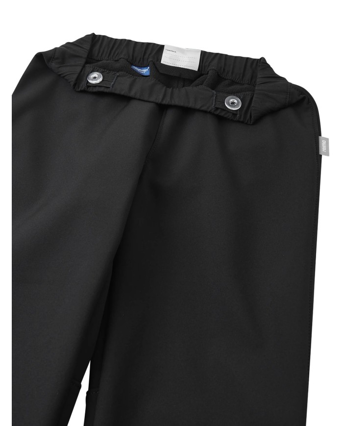 Bernumode | Reima: SoftShell водонепроницаемые брюки для детей, Oikotie 41,28 € Детские брюки из софтшелла с защитой от ветра. Свободный крой с регулируемым эластичным поясом. Флисовая подкладка для дополнительного тепла и комфорта. Легко надеваются.Обратите внимание, что швы не герметичны, поэтому изделие не является полностью водонепроницаемым.Эти дышащие и ветрозащитные детские брюки выполнены из софтшелл-материала Reima с водо- и грязеотталкивающими свойствами, в составе которого есть переработанные волокна. Благодаря флисовой подкладке, эластичному регулируемому поясу и резинкам на манжетах эта модель очень удобна в носке.

Защищают от ветра снаружи, при этом пропускают воздух
Прочное соединение материалов, флис на обратной стороне для дополнительного тепла
Эластичный, регулируемый пояс
Эластичные манжеты на штанинах
Размеры 92-128 с кнопками для петель на штанинах
Светоотражающие детали



