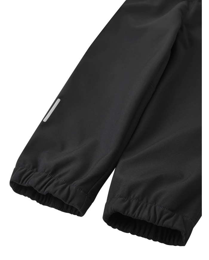 Bernumode | Reima: Kids SoftShell waterproof pants Softshell, Oikotie €41.28 Wind-blocking kids' softshell pants. Loose fit with an adjustable, elasticated waist. Fleece interior for extra warmth and comfort. Easy to pull on.Note that the seams are not sealed, so product is not completely waterproof.These kids' breathable and windproof pants are made from Reima's dirt- and water-repellent softshell material that contains recycled fibres. Thanks to the fleece interior, the stretchy, adjustable waist and the elasticated hems, this design is really comfortable to wear.

Blocks wind outside, yet breathes
Bonded material, fleece on reverse for warmth
Elastic, adjustable waist
Elastic leg ends
Sizes 92-128 with buttons for leg loops
Reflective details
