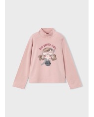 Bernumode | Mayoral: Viscose basic turtleneck €16.45 Long-sleeve t-shirt for girls. Semi-turtleneck. Flowing fabric for maximum comfort every day. Decorative elements: studs, screen printing (print).
