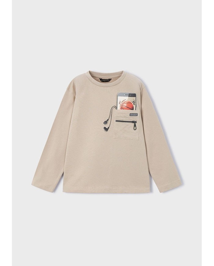 Bernumode | Mayoral: Футболка с длинным рукавом на мальчика 14,46 € Футболка с длинным рукавом для мальчиков. Круглый вырез. Ткань 100% хлопок. Декоративные элементы: шелкография (принт).
Выбирая наши хлопковые изделия, вы поддерживаете нашу инвестицию в инициативу Better Cotton. Хлопок Better Cotton добывается через систему массового баланса и не может быть физически отслежен до конечных продуктов. Однако производители хлопка получают выгоду от спроса на Better Cotton в эквивалентных объемах.

