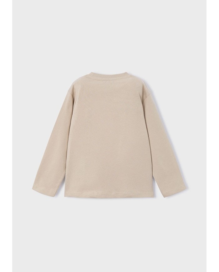 Bernumode | Mayoral: Футболка с длинным рукавом на мальчика 14,46 € Футболка с длинным рукавом для мальчиков. Круглый вырез. Ткань 100% хлопок. Декоративные элементы: шелкография (принт).
Выбирая наши хлопковые изделия, вы поддерживаете нашу инвестицию в инициативу Better Cotton. Хлопок Better Cotton добывается через систему массового баланса и не может быть физически отслежен до конечных продуктов. Однако производители хлопка получают выгоду от спроса на Better Cotton в эквивалентных объемах.

