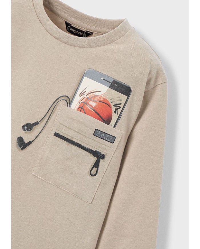 Bernumode | Mayoral: Футболка с длинным рукавом на мальчика 14,46 € Футболка с длинным рукавом для мальчиков. Круглый вырез. Ткань 100% хлопок. Декоративные элементы: шелкография (принт).
Выбирая наши хлопковые изделия, вы поддерживаете нашу инвестицию в инициативу Better Cotton. Хлопок Better Cotton добывается через систему массового баланса и не может быть физически отслежен до конечных продуктов. Однако производители хлопка получают выгоду от спроса на Better Cotton в эквивалентных объемах.

