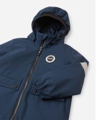 Bernumode | Reima: Демисезонная куртка на мальчика,  SYMPPIS (80г) 65,29 € Куртка в ретро-стиле для детей с утепленной подкладкой. Полностью водонепроницаемая и выполнена из переработанных материалов.
Водонепроницаемая куртка Symppis от Reimatec для детей с легкой изоляцией в классическом стиле, прямого кроя и с большими светоотражающими деталями. Безопасный съемный капюшон с ребристым краем для защиты головы от ветра, эластичные манжеты, которые не позволяют холоду проникнуть внутрь, и большие карманы с клапанами для хранения сокровищ — все эти особенности созданы, чтобы защитить вашего маленького путешественника от любых неблагоприятных погодных условий. Часть волокон переработаны. Сделайте каждый день более экологичным!


Герметично запечатанные внешние швы


Водонепроницаемый, ветрозащитный, дышащий, грязеотталкивающий материал


Прочный материал


Легкая изоляция


Гладкая подкладка из полиэстера


Безопасный съемный капюшон


Мягкая ребристая отделка капюшона


Эластичные манжеты


Два кармана с клапанами


Регулируемый низ


Светоотражающие детали


Стирка в машине при температуре 40°C. Не отбеливать. Гладить при низкой температуре. Не подвергать химической чистке. Сушка при низкой температуре.
