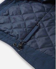 Bernumode | Reima: Демисезонная куртка на мальчика,  SYMPPIS (80г) 65,29 € Куртка в ретро-стиле для детей с утепленной подкладкой. Полностью водонепроницаемая и выполнена из переработанных материалов.
Водонепроницаемая куртка Symppis от Reimatec для детей с легкой изоляцией в классическом стиле, прямого кроя и с большими светоотражающими деталями. Безопасный съемный капюшон с ребристым краем для защиты головы от ветра, эластичные манжеты, которые не позволяют холоду проникнуть внутрь, и большие карманы с клапанами для хранения сокровищ — все эти особенности созданы, чтобы защитить вашего маленького путешественника от любых неблагоприятных погодных условий. Часть волокон переработаны. Сделайте каждый день более экологичным!


Герметично запечатанные внешние швы


Водонепроницаемый, ветрозащитный, дышащий, грязеотталкивающий материал


Прочный материал


Легкая изоляция


Гладкая подкладка из полиэстера


Безопасный съемный капюшон


Мягкая ребристая отделка капюшона


Эластичные манжеты


Два кармана с клапанами


Регулируемый низ


Светоотражающие детали


Стирка в машине при температуре 40°C. Не отбеливать. Гладить при низкой температуре. Не подвергать химической чистке. Сушка при низкой температуре.
