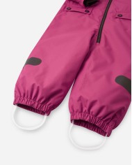 Bernumode | Reima: Starpsezonas bērnu kombinezons, Marte Mid (80 g) 70,25 € Šis viegli izolētais retro kombinezons mazuļiem ir ideāls izvēle maigākiem ziemas apstākļiem. Sacietojiet „moi” mūsu klasiskajam mazuļu viengabala kombinezonam, kas iedvesmots no raksturīgā Reima dizaina stila 1970. gados. Tas tika ieviests pirmo reizi 2014. gadā, un pateicoties drosmīgajām iezīmēm un nepiekāpīgajai funkcionalitātei, tas nekavējoties kļuva par hitu starp Ziemeļvalstu vecākiem.
Laika gaitā mēs esam saglabājuši vieglo izolāciju, plašos kabatas un mīkstos ribotās aproces, taču pievienojām mazas ģeniālas detaļas, lai padarītu šo viengabala kombinezonu vēl funkcionālāku un vēl labāk piemērotu. Pievienojiet jaunas svaigas krāsas, un jūs sapratīsiet, kāpēc vecāki un bērni to ir mīlējuši gadiem ilgi.


Visi šuves hermetizēti un ūdensnecaurlaidīgi


Izturīgs materiāls


Ūdens- un vēja necaurlaidīgs, elpojošs, netīrumus atgrūdošs materiāls


Gluda poliestera oderes materiāls


Vieglā izolācija


Uzturēta sēdvieta


Drošs, noņemams kapuce


Mīksta ribotā apdare kapuces malā un aprocēs


Divas kabatas ar atloka aizdari


Regulējama vidukļa iekšpuse


Noņemamas, regulējamas un izturīgas silikona pēdu cilpas


Elastīgi kāju gali


Atstarojošas detaļas


Parasta mašīnu mazgāšana siltā ūdenī (40°C). Neizmantojiet balinātājus. Gludināt pie zemākas temperatūras. Neķīmiskā tīrīšana. Žāvēt pie zemākas temperatūras.

