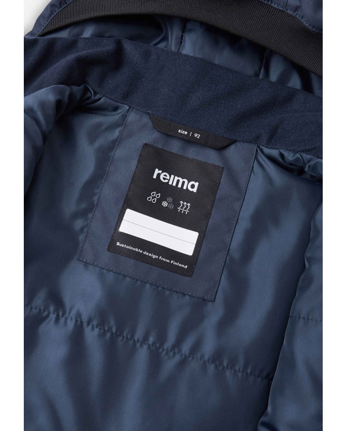Bernumode | Reima: Демисезонный детский комбинезон, Marte Mid (80г) 70,25 € Этот слегка утепленный ретро-комбинезон для малышей — идеальный выбор для более мягких зим. Познакомьтесь с нашим классическим однослойным комбинезоном для малышей, вдохновленным характерным стилем дизайна Reima 1970-х годов. Он был представлен в 2014 году и, благодаря своим ярким особенностям и безупречной функциональности, сразу стал хитом среди северных родителей.
За эти годы мы сохранили легкую изоляцию, просторные карманы и мягкие ребристые манжеты, но добавили несколько гениальных деталей, чтобы сделать этот комбинезон еще более функциональным и лучше сидящим. Добавьте новые свежие цвета, и станет понятно, почему родители и дети любят его уже много лет.


Все швы герметично запечатаны, водонепроницаемы


Прочный материал


Водонепроницаемый, ветрозащитный, дышащий, грязеотталкивающий материал


Гладкая полиэстеровая подкладка


Легкая изоляция


Утепленная задняя часть


Безопасный съемный капюшон


Мягкая ребристая отделка капюшона и манжет


Два кармана с клапанами


Регулировка по талии внутри


Съемные, регулируемые и прочные силиконовые петли для ног


Эластичные манжеты на ногах


Светоотражающие детали


Стирка в машине при температуре 40°C. Не отбеливать. Гладить при низкой температуре. Не подвергать химической чистке. Сушка при низкой температуре.
